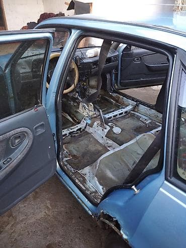 Daewoo Nexia: 2006 г., 1.5 л, Кол менен иштөөчү, Бензин, Седан — 4