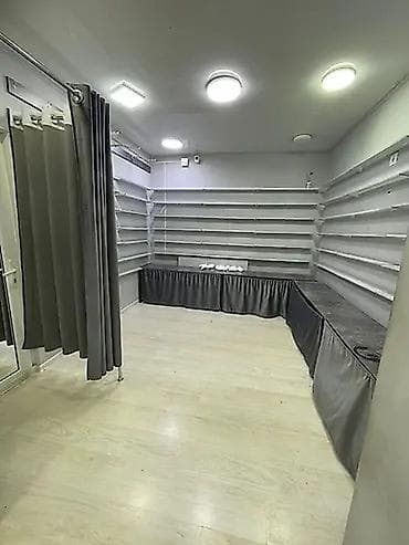 продаю офис политех: Политех Ахунбаева Сдается в аренду самая горячая точка - Отдельно — 2