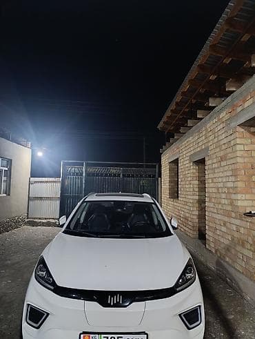 двери чанган: Weltmeister EX5, 2020 г., Передний — 2