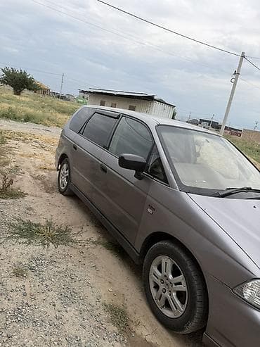 Унаа: Honda Odyssey: 2001 г., 2.3 л, Автомат, Бензин, Вэн/Минивэн — 4