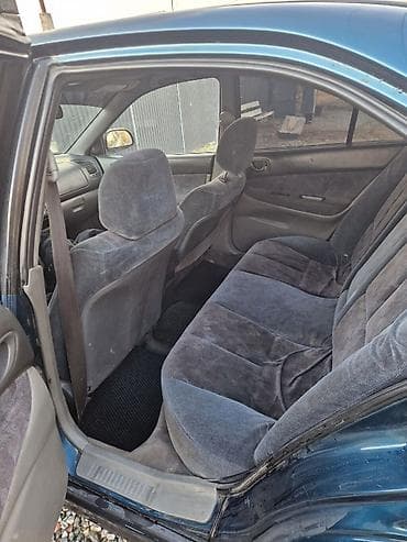 Продажа авто: Mitsubishi Galant: 1999 г., Седан — 7