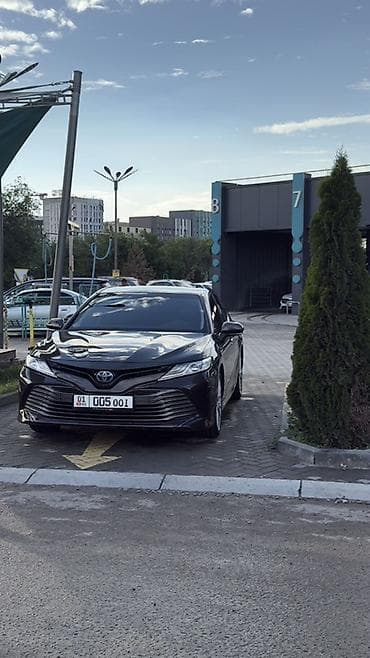 граната камри 50: Toyota Camry: 2018 г., 2.5 л, Автомат, Гибрид, Седан — 1