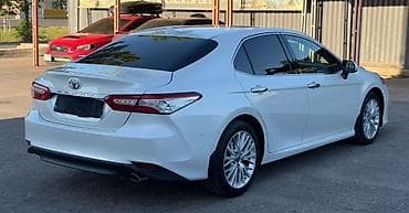 corolla 2016: Toyota Camry: 2019 г., 2.5 л, Автомат, Бензин, Седан — 3