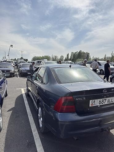 lexsus es: Opel Vectra: 2000 г., 1.8 л, Ручные, Бензин, Лифтбек — 4