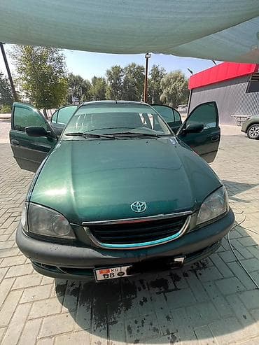 саната нюраис: Toyota Avensis: 1998 г., 1.8 л, Механика, Бензин, Седан — 1