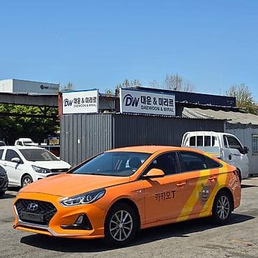 Hyundai Sonata: 2019 г., 2 л, Автомат, Газ, Седан — 1