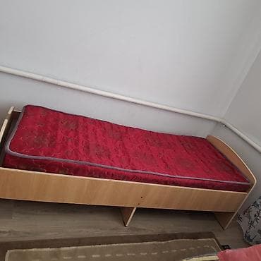 Продаю односпальные кровати 2шт — 1