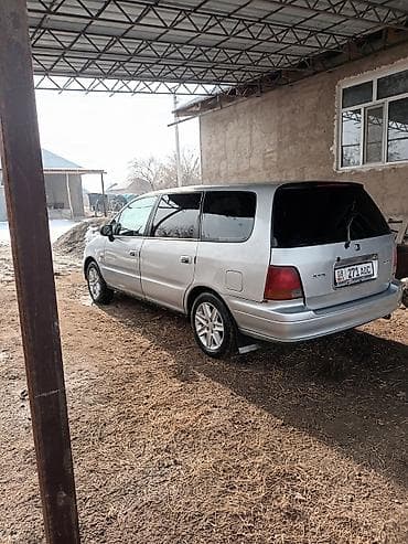 продам кару: Honda Odyssey: 1996 г., 2.3 л, Автомат, Бензин — 5