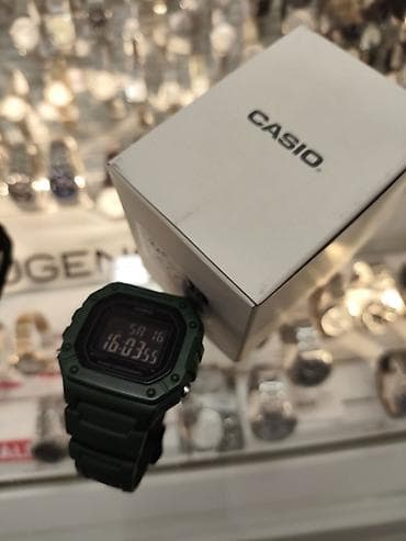 часы казино: Casio оригинал — комплект из двух наручных часов.цена договор, оба — 5