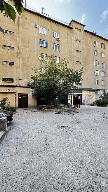 Продажа квартир: 1 комната, 28 м², ул. Московская / Уметалиева Индивидуалка, 5 этаж, Косметический ремонт — 2