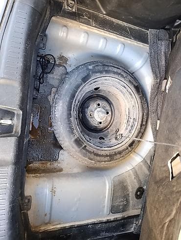 magi: Honda Fit: 2005 г., 1.3 л, Автомат, Бензин, Хэтчбэк — 5