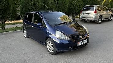 Honda Fit: 2003 г., 1.3 л, Вариатор, Бензин, Хетчбек lalafo.kg да Honda Fit: 2003 г., 1.3 л, Вариатор, Бензин, Хетчбек