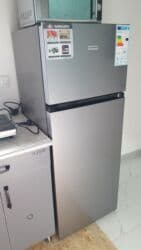 муздаткычтар кичинекей: Холодильник двухкамерный (морозильная камера сверху), серый цвет — 4