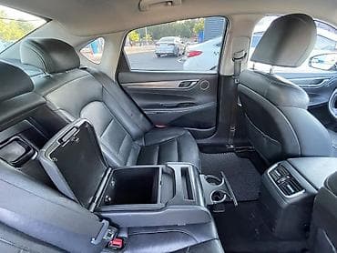 geely galaxy e5: Hyundai Grandeur: 2019 г., 2.4 л, Автомат, Бензин, Седан — 4
