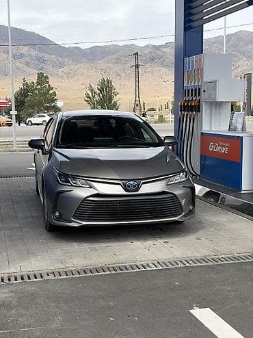 corolla e120: Toyota Corolla: 2022 г., Вариатор, Гибрид, Седан — 1