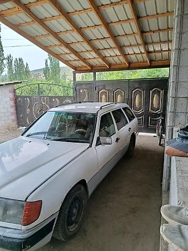 Продажа авто: Mercedes-Benz W124: 1991 г., 2.9 л, Механика, Дизель, Универсал — 3