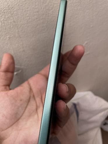 mi lite: Poco F4, Б/у, 256 ГБ, цвет - Зеленый, 2 SIM — 3