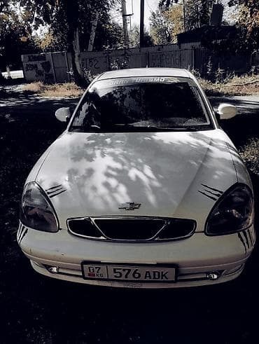 Daewoo Nubira: 1999 г., 1.5 л, Механика, Бензин, Седан