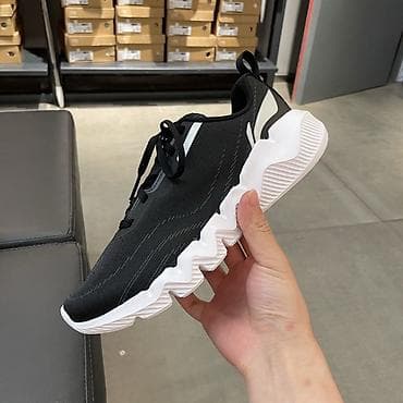 Кроссовки и спортивная обувь: Кроссовки с амортизирующей волнообразной подошвой - Верх: дышащий — 1