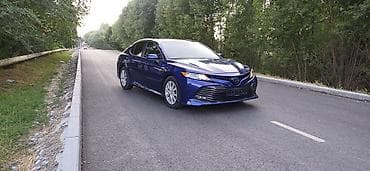 corolla s: Toyota Camry: 2018 г., Вариатор, Гибрид, Седан — 7