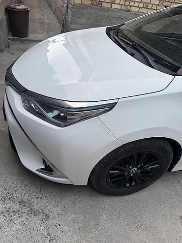 lexus 400 rx: Toyota Corolla: 2017 г., 1.8 л, Вариатор, Гибрид, Седан — 10