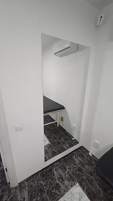 Зеркала: Прямоугольные 3шт 230см х 80см. Прямоугольное 1шт. 80см х