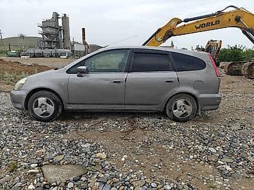 Унаа сатуу: Honda Stream: 2003 г., 2 л, Автомат, Бензин, Вэн/Минивэн — 1
