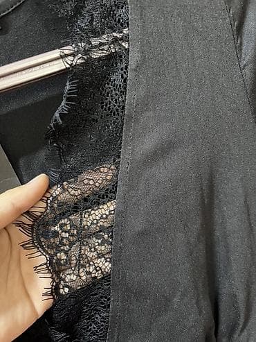 slim patch original: Ушул кофта сатылат, новый, с гипюром 😍 Размер s,m 350 сом Бесплатная — 2