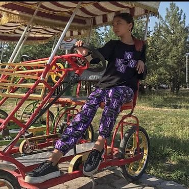 футбольный формы: Продаю двойки( спортивные костюмы) новые. Производство Турция. Новые — 2