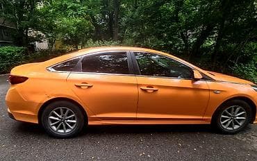 срочно только нал: Hyundai Sonata: 2019 г., 2 л, Автомат, Газ, Седан — 3