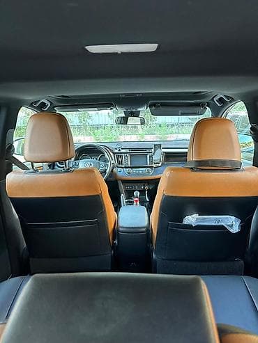 Продажа авто: Toyota RAV4: 2017 г., 2.5 л, Гибрид, Кроссовер — 10