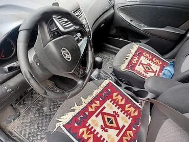 sprinter 2 2 cdi: Hyundai Solaris: 2011 г., 1.6 л, Автомат, Бензин, Седан — 5