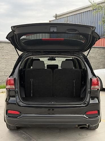 small car: Kia Sorento: 2019 г., 2.4 л, Автомат, Бензин, Минивэн — 5