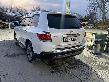 highlander 2012: Toyota Highlander: 2011 г., 3.5 л, Автомат, Бензин, Кроссовер — 3