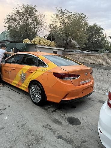 byd e2 2023: Hyundai Sonata: 2019 г., 2 л, Автомат, Седан — 6