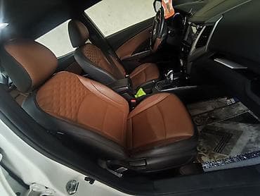 m audio: Ssangyong Tivoli: 2019 г., Автомат, Кроссовер — 2