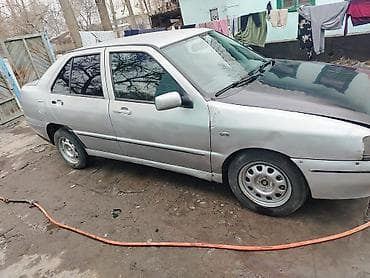 краска на авто: Seat Toledo: 1998 г., 1.6 л, Седан — 2