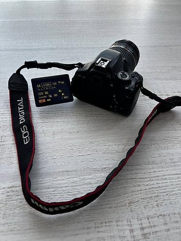 zenit e: Продаю камеру canon 600D+китовый объектив 50мм Состояние отличное — 10