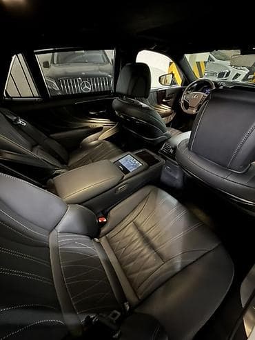 фара на сапок: Lexus LS: 2022 г., 3.4 л, Автомат, Гибрид, Седан — 8