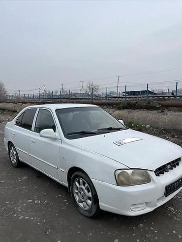 Унаа сатуу: Hyundai Accent: 1999 г., Кол менен иштөөчү, Бензин, Седан — 6