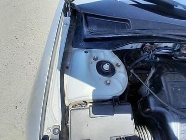капот аккорд: Honda Civic: 2005 г., 1.7 л, Автомат, Бензин, Седан — 10