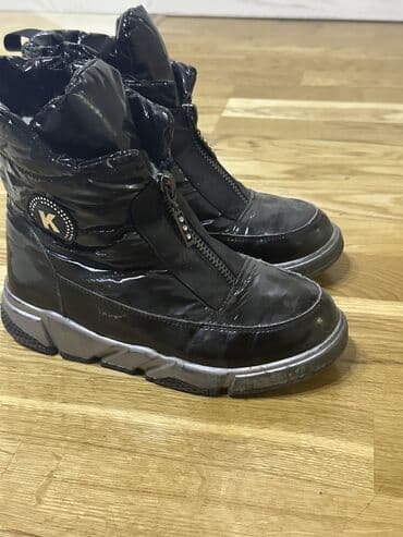 Жаш балдардын бут кийими: Черные зимние утепленные сапожки размер 
36-37 — 4