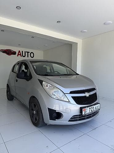 аренда шевралет спарк: Chevrolet Spark: 2010 г., 1 л, Бензин — 2