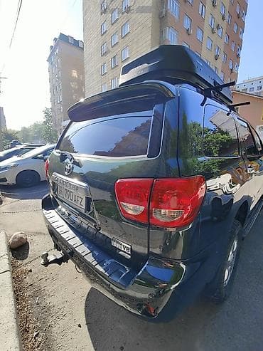 sequia: Toyota Sequoia: 2009 г., 5.7 л, Автомат, Внедорожник — 6