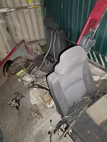 Запчасти Вольво 940 — 1