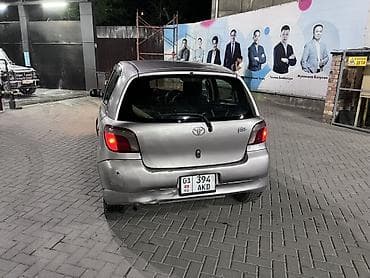 на vitz: Toyota Vitz: 2001 г., 1.3 л, Вариатор, Бензин, Хэтчбэк — 7