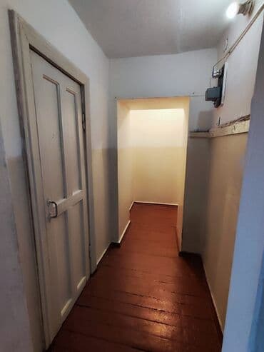 продажа квартиру ош: 1 комната, 29 м², Хрущевка, 4 этаж, Старый ремонт — 5