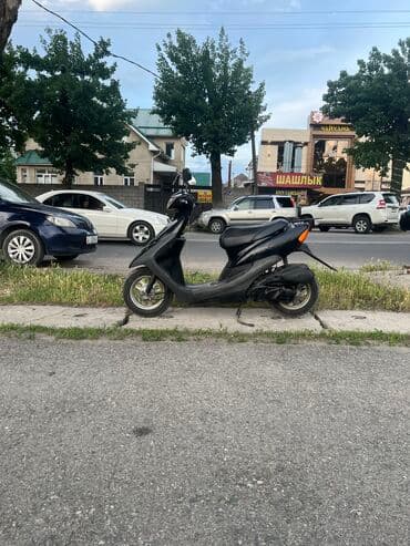 ямаха джог: Скутер түрү Honda, 50 куб. см, Бензин, Колдонулган, Бөлүп төлөө менен — 6