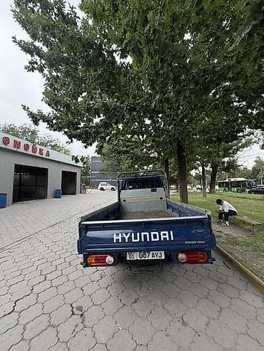 два авто: Hyundai Porter: 2020 г., 2.5 л, Типтроник, Дизель, Пикап — 5