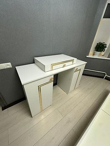 спальные гарнитуры готовые: Спальный гарнитур, Новый, Двуспальная кровать, Шкаф, Трюмо, Другая страна производитель, Бесплатная доставка, цвет - Белый — 3